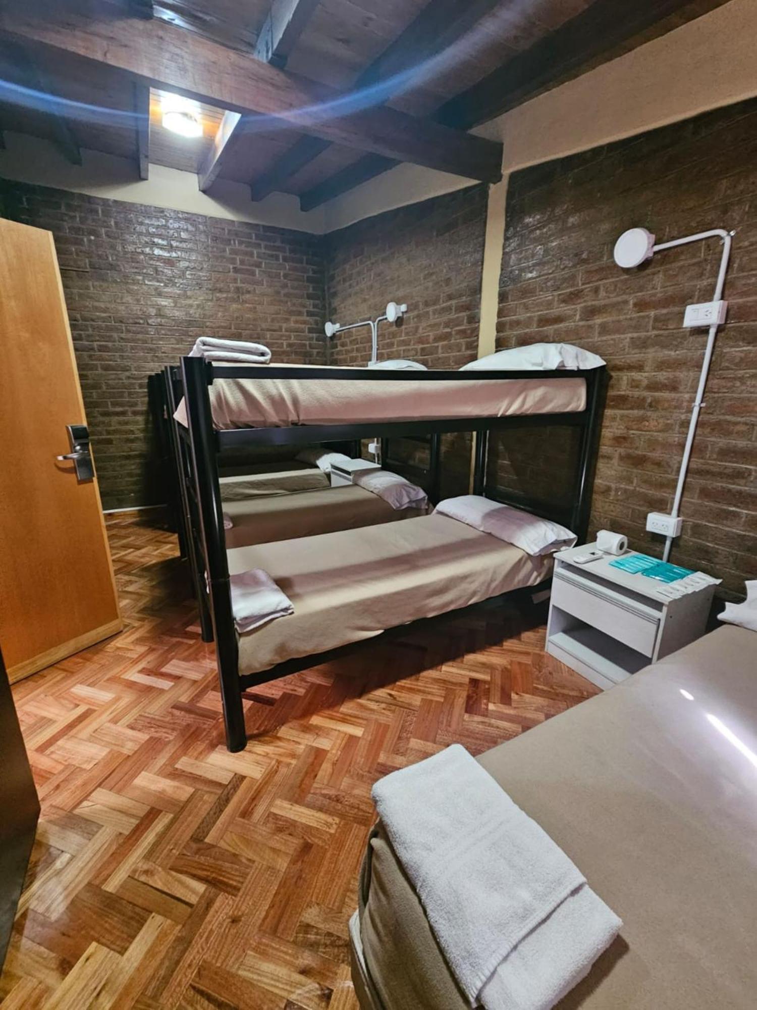 Dakar Hostel 门多萨 外观 照片
