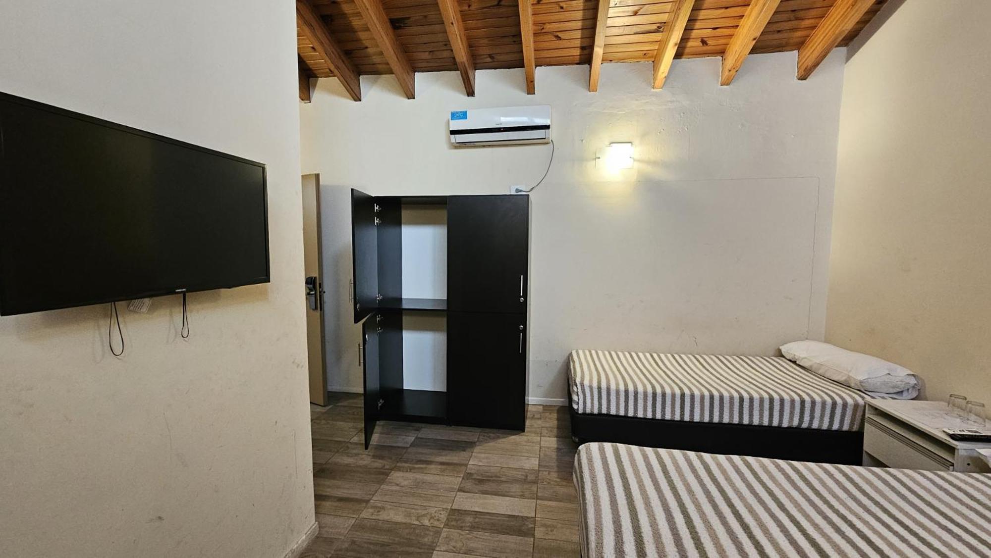 Dakar Hostel 门多萨 外观 照片